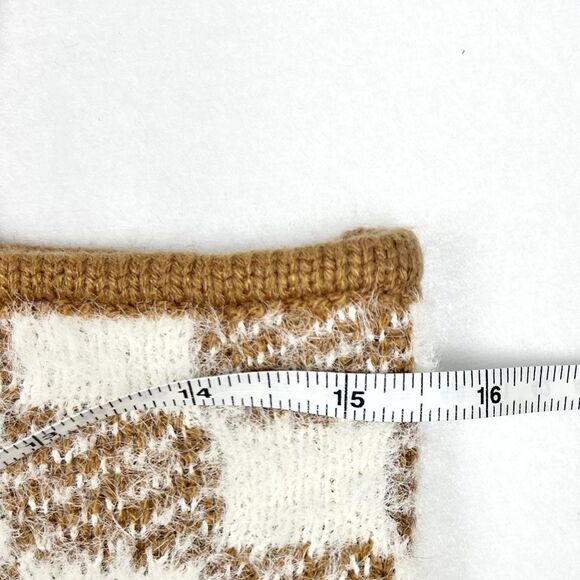 Hazel Moon Brown Cream Checkered Fuzzy Soft Cami Crop Top, Size Medium - Picture 6 of 7